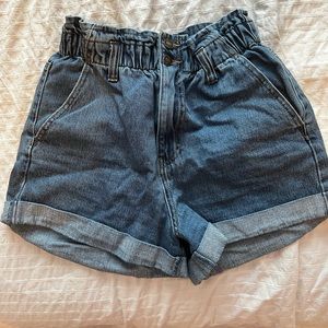 Jean short with stretchy waste band super high wasted